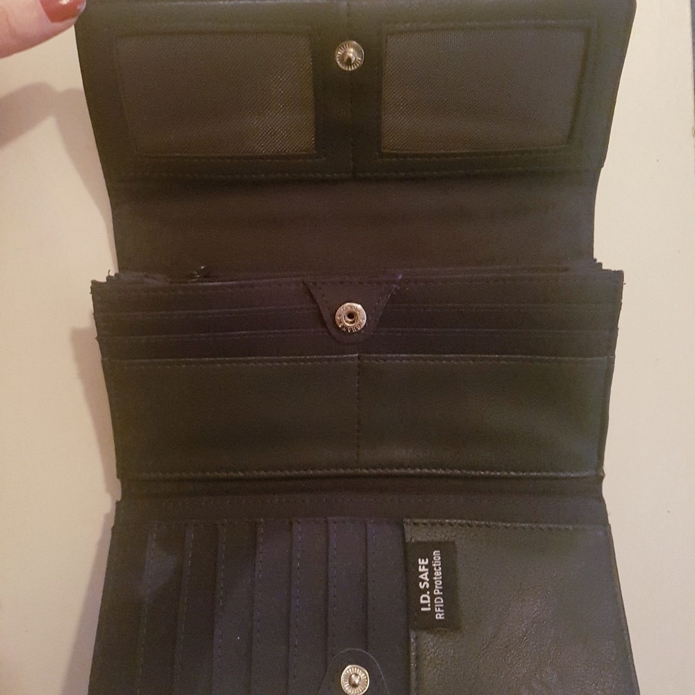 Wallet - Picture 4 of 4